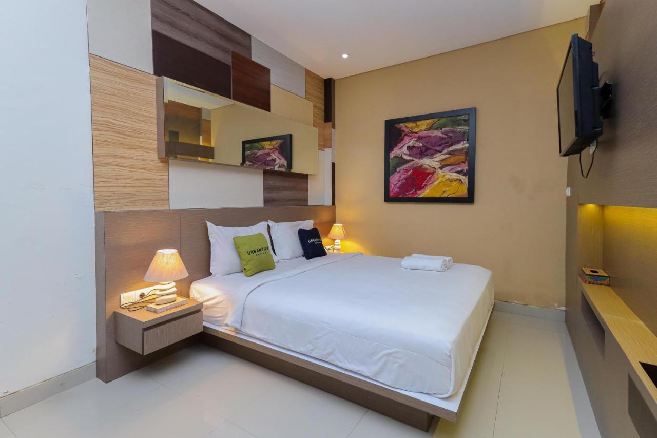 Urbanview Hotel Wg Jimbaran Bali ウンガサン エクステリア 写真
